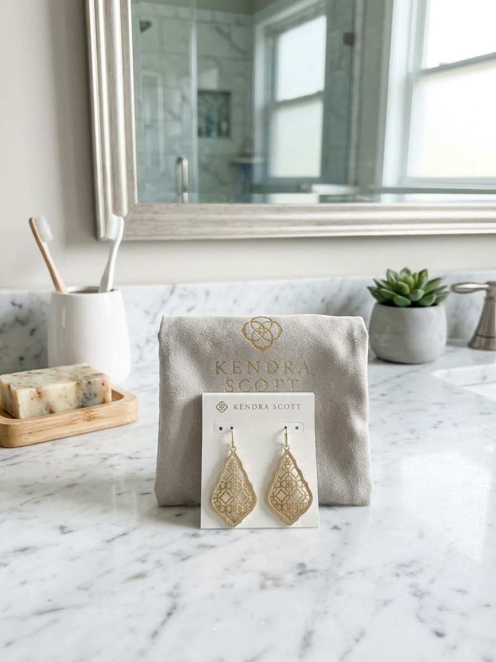 Kendra Scott Gold Filigree Teardrop Earrings